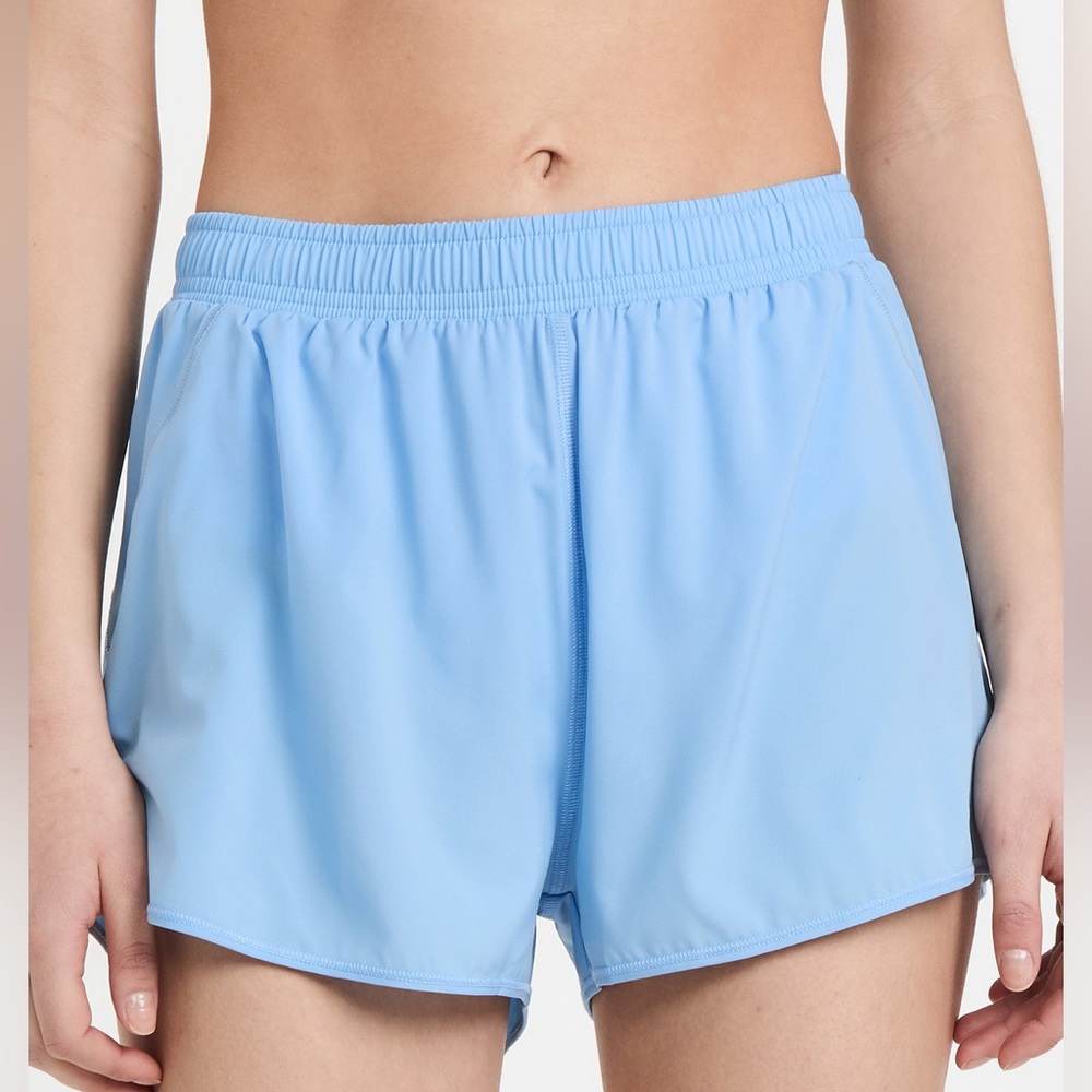 Alo Yoga Stride Shorts
